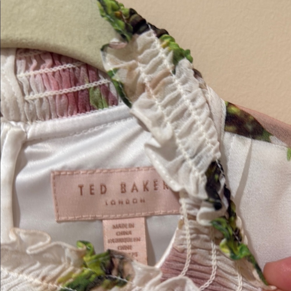 Ted Baker Ruffle Bow Neck Dress in Harmony Floral White Size US4 - Picture 5 of 5